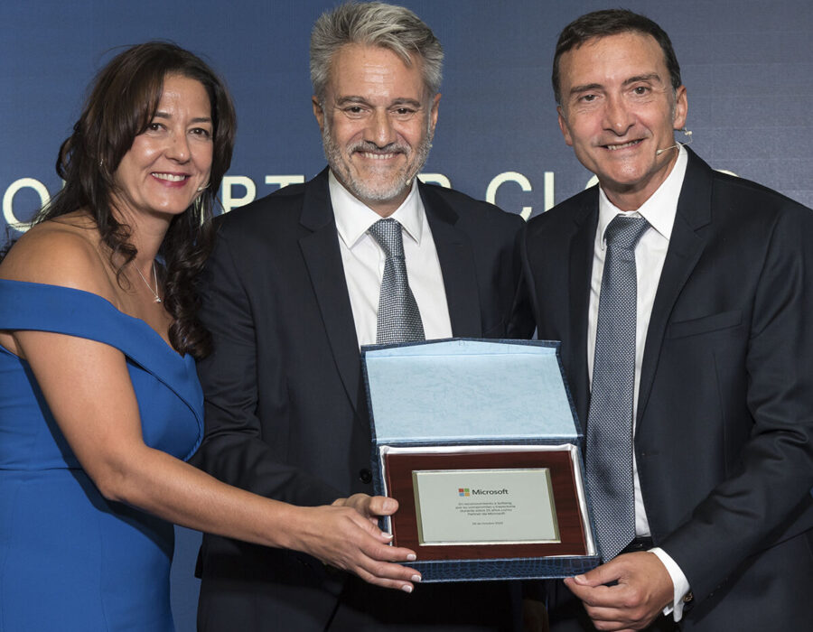 Microsoft-reconoce-a-Softeng-como-Top-Partner-Cloud Microsoft reconoce a Softeng como Top Partner Cloud.