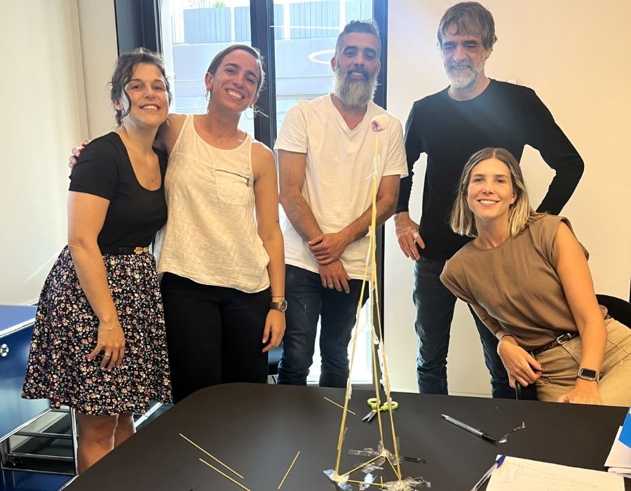 Parte del equipo de Softeng que realizó el taller de Soft Skills para mejorar sus habilidades